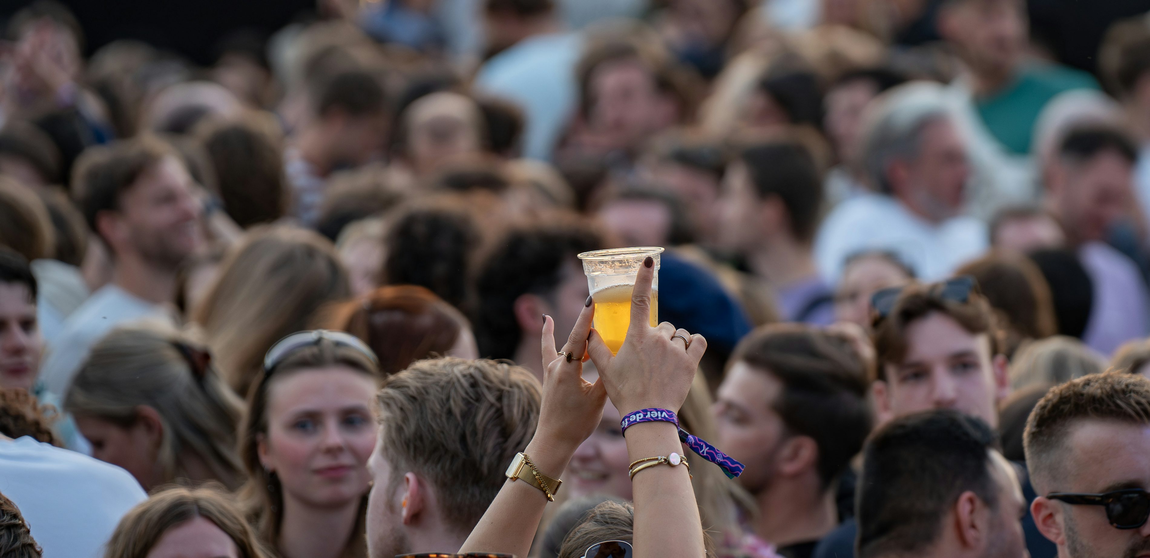 14 07 2024 Vierdaagsefeesten Polsbandje Jan Willem 1