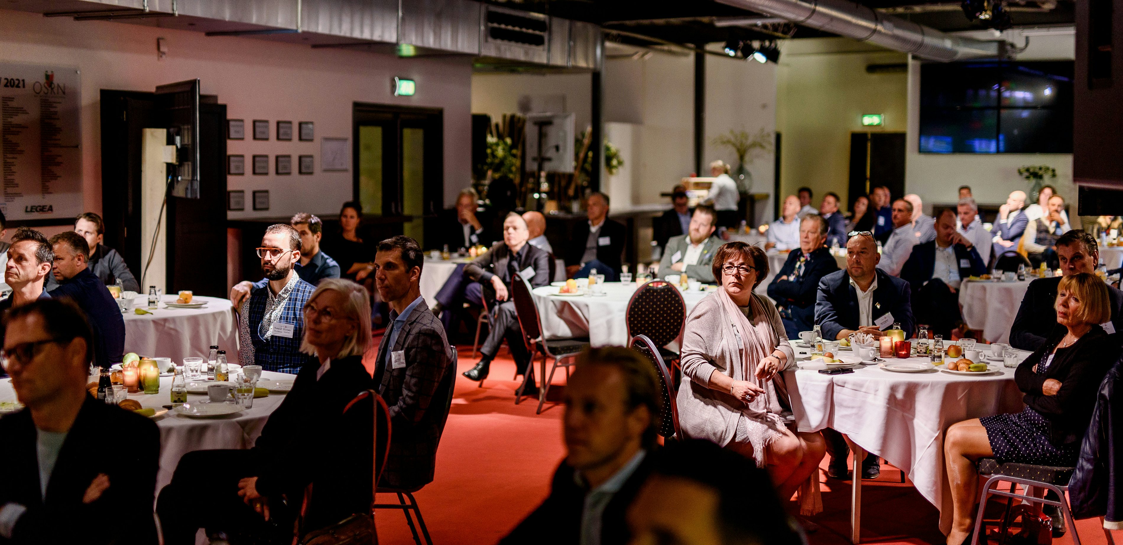 ACBN Ambassador 38 CA1 2269