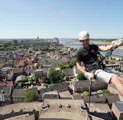 Placeholder for 14 07 2018 Abseilen Stevenstoren Jan Willem de Venster 4