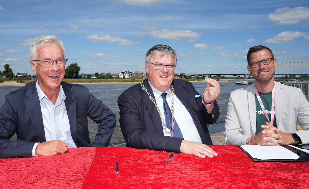 Ondertekening convenant Vierdaagsefeesten Jan Willem de Venster