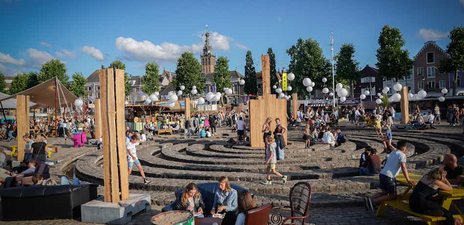 Placeholder for 17 07 2023 Vierdaagsefeesten Smaakmarkt Labyrinth Jan Willem de Venster 1 kopie