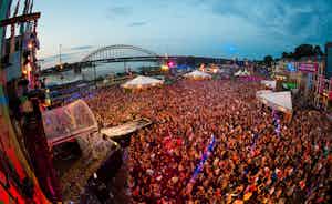 Placeholder for Vierdaagsefeesten Camiel van Elferen 1