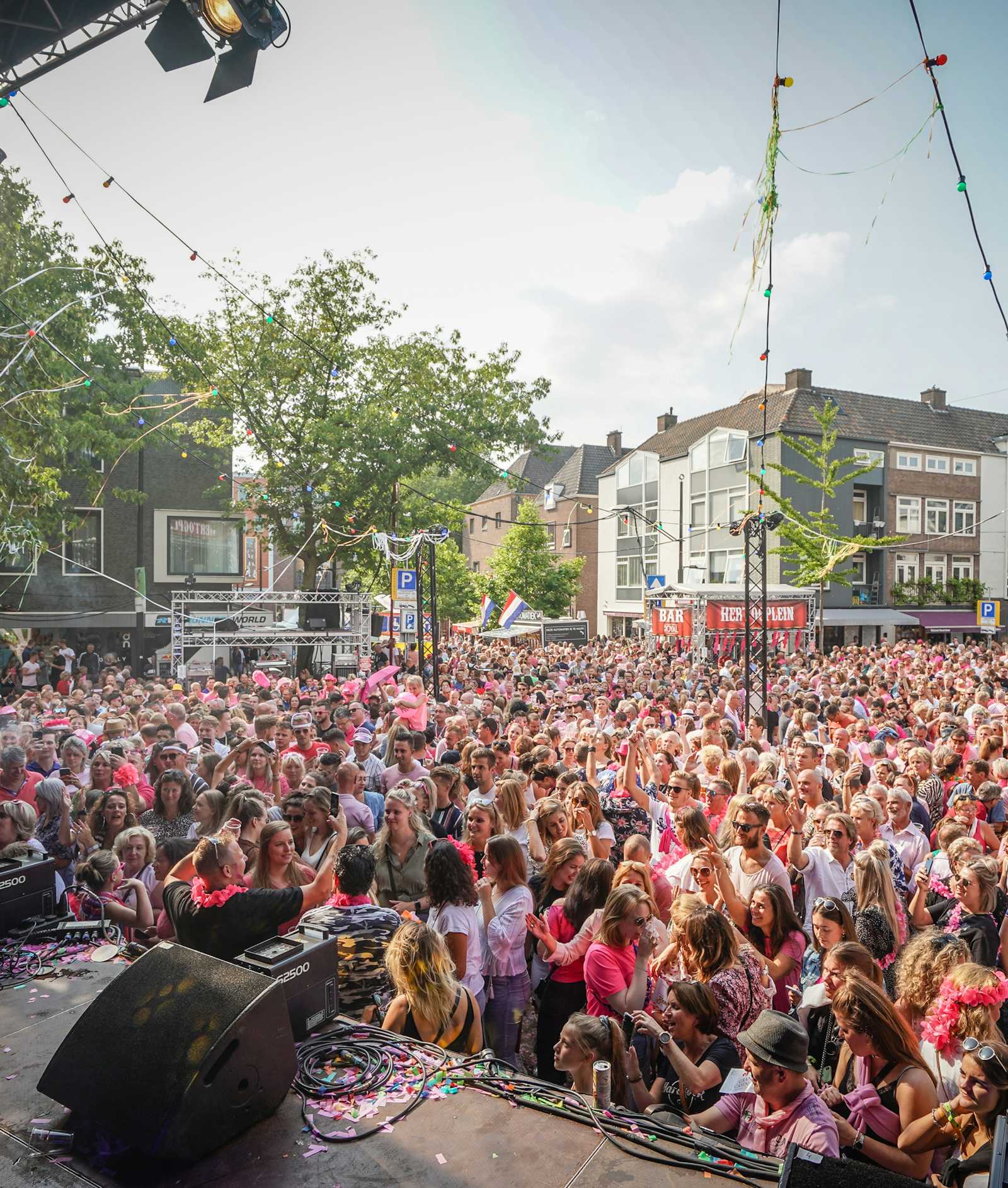 17 07 2019 Hertogplein Jan Willem de Venster 8
