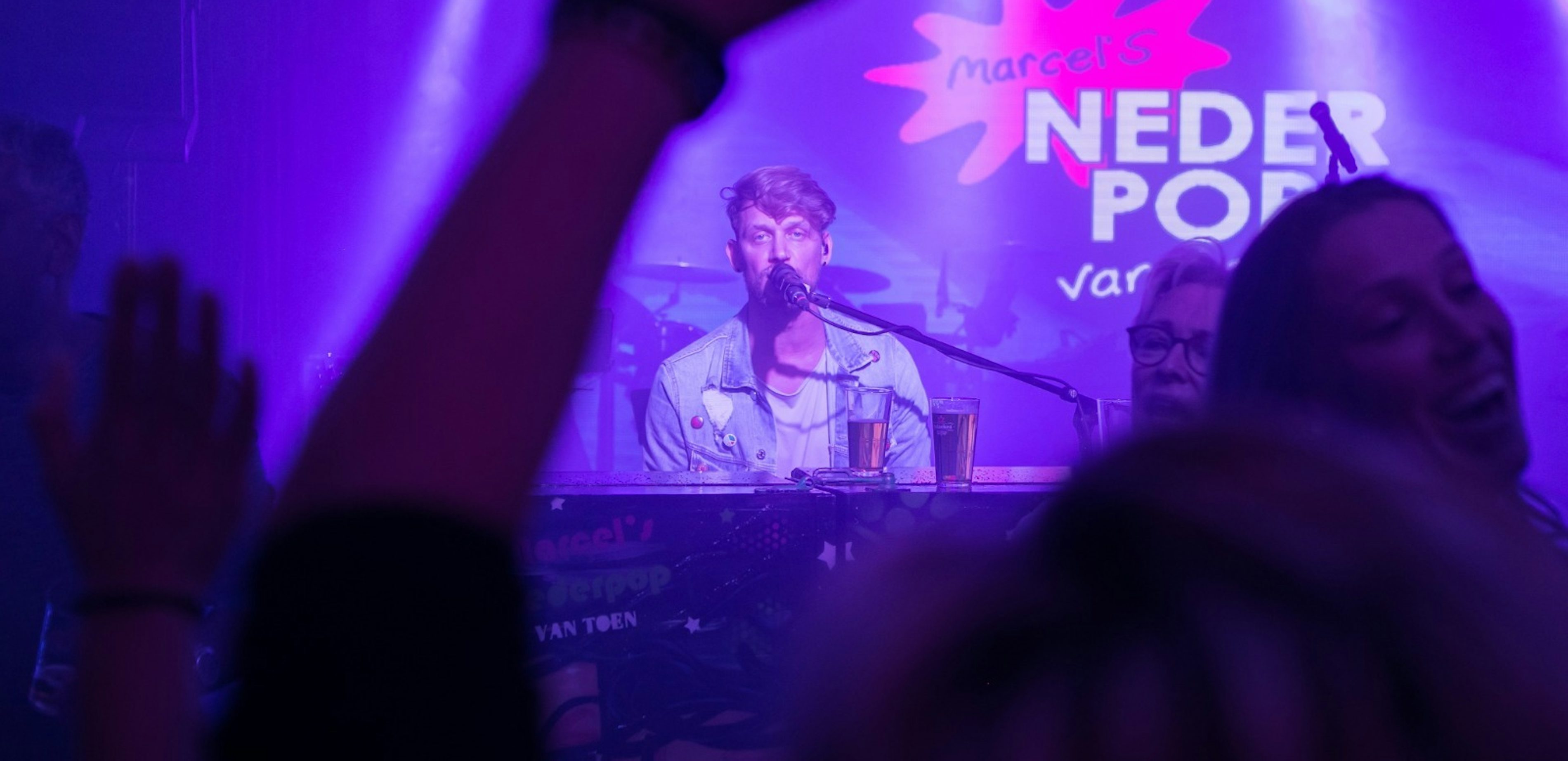 579cee3c 33f0 4fb3 a7d4 8f2bea395592