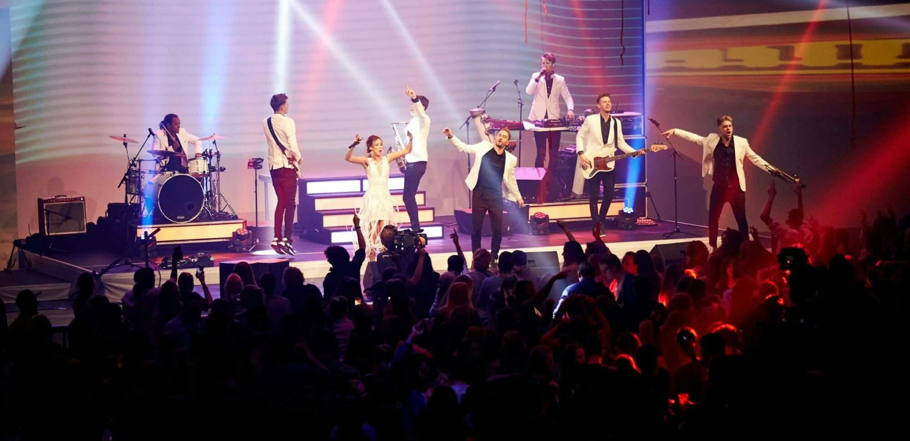 Boomerang corporate 6