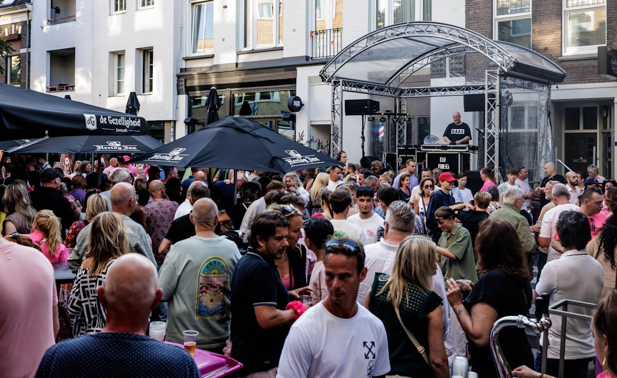 Feestcafe de Gezelligheid