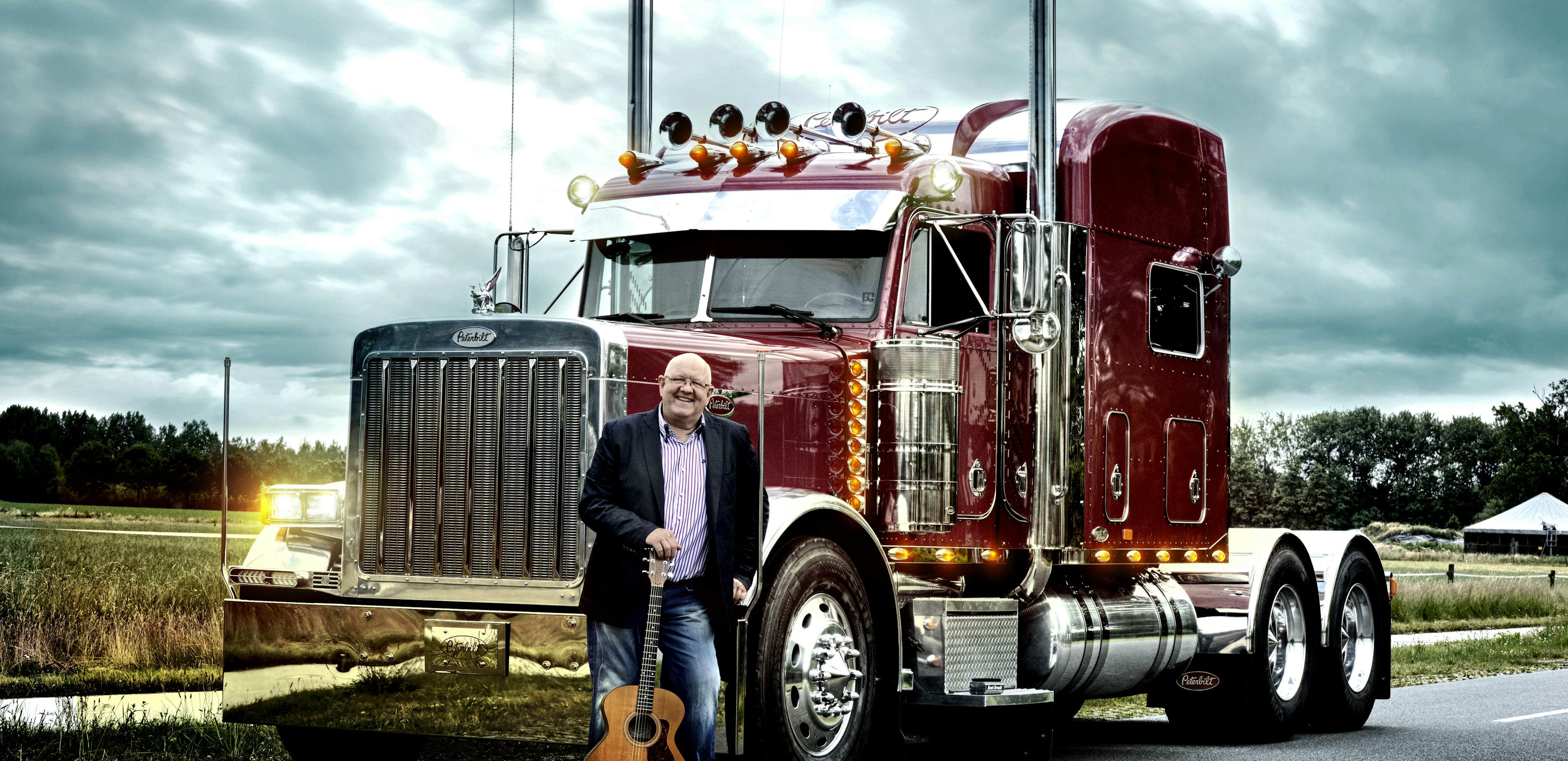 HENK PERS 2015 Woods Fotografie Peter van Hout vrachtwagen