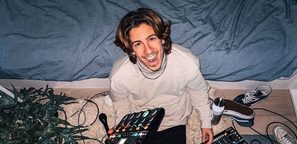 Placeholder for Jack Shore Tour Press Webbanner V3 1 1934x1088 1934x1088 c default