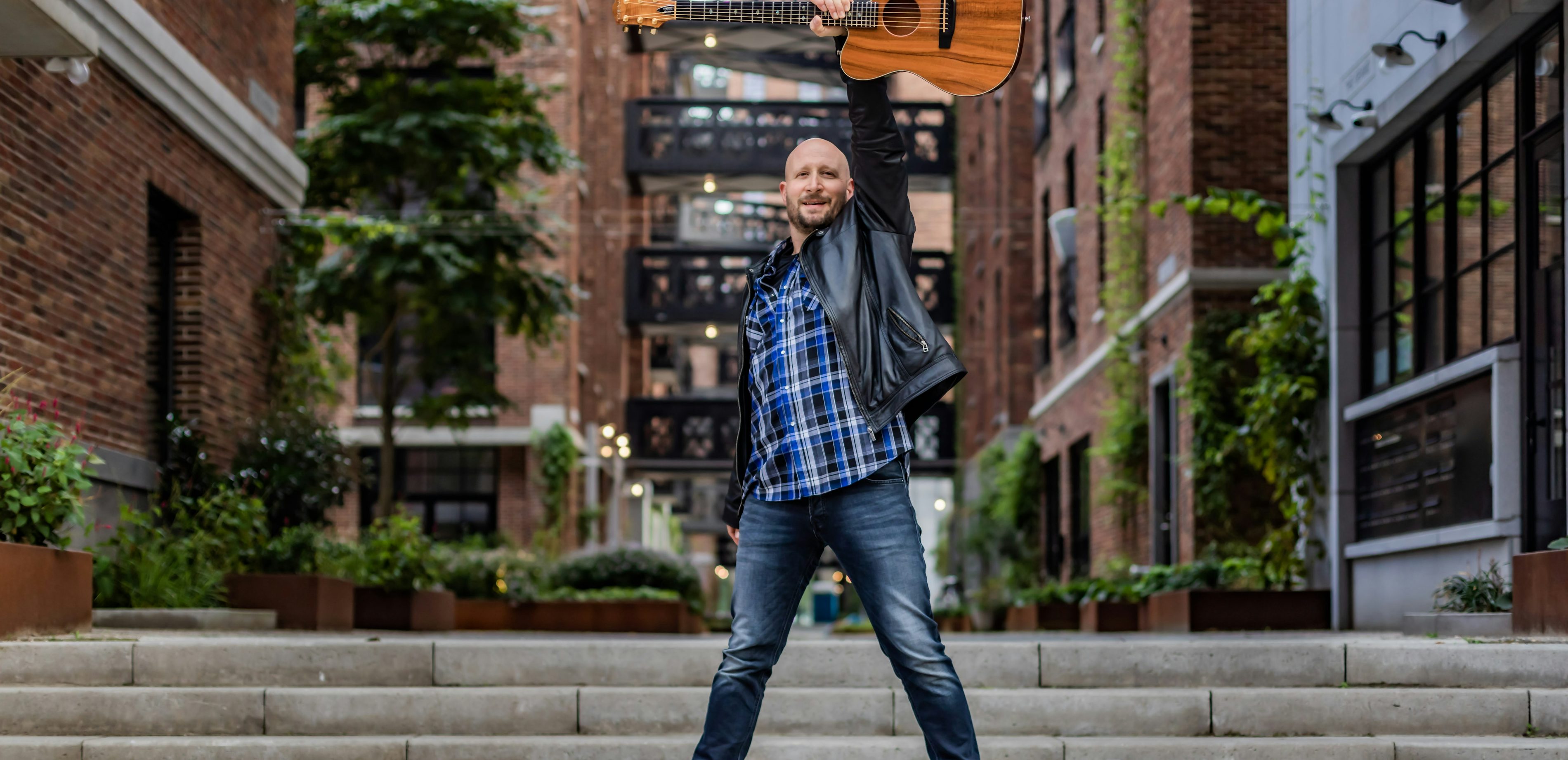 Jonny Smokes photo 1