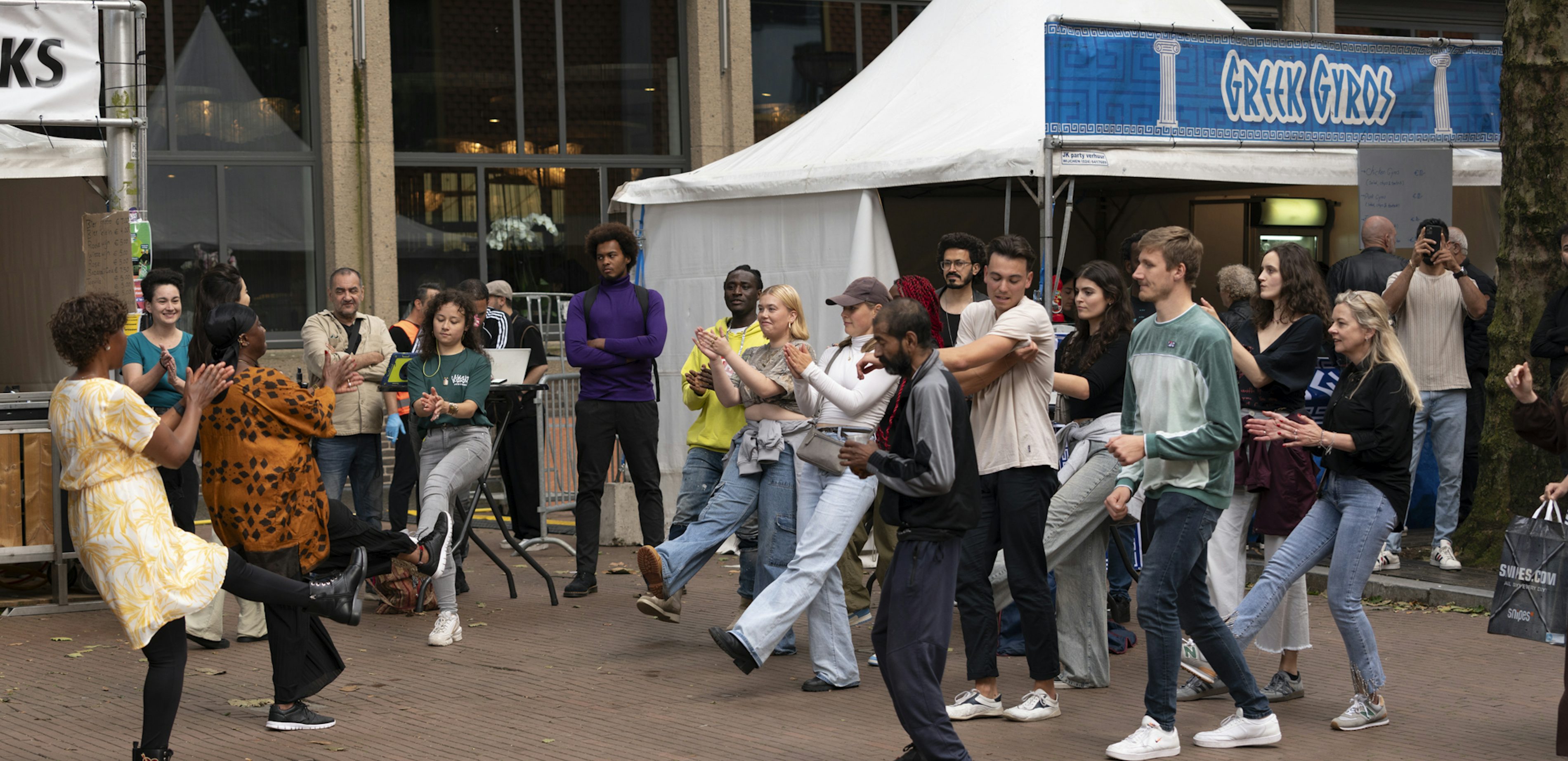 World street kitchen