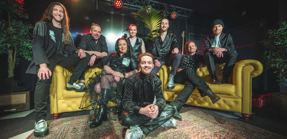 Placeholder for Queen forever boeken 1743680851