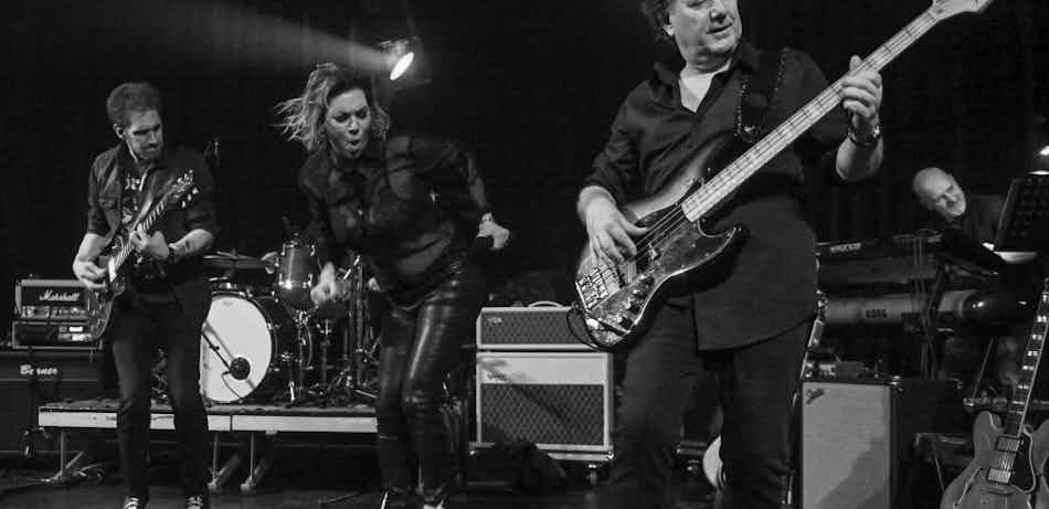 Placeholder for Urban solitude anouk tribute boeken 1708337315